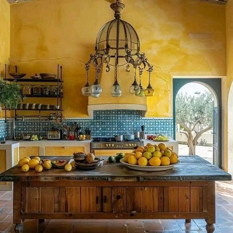 Italian Interior, Italian Home, Yellow Kitchen, Italian Kitchen, Spanish House, Mediterranean Homes, Dream House Interior, Dream House Decor, House Inspo