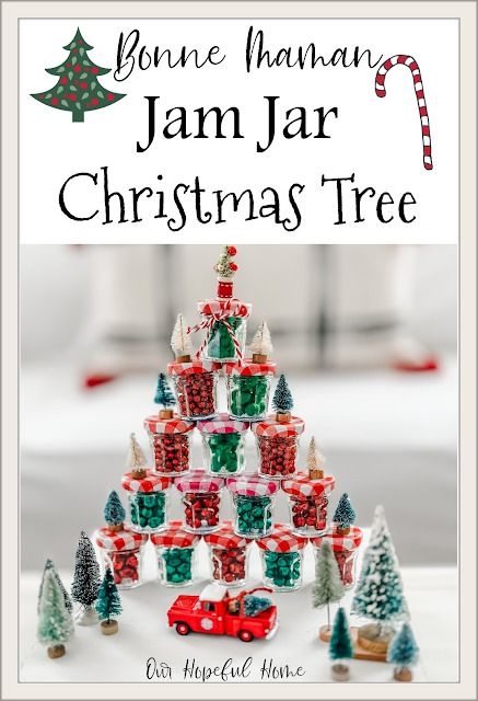 Tiny Jam Jar Crafts, Mini Bonne Maman Jars Ideas, Mini Jam Jar Crafts, Jelly Jar Crafts, Jam Jar Crafts, Making A Christmas Tree, Small Jam Jars, Felt Pom Pom, Pom Pom Balls