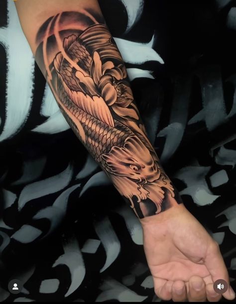 Owl Thigh Tattoos, Tattoo Sleeve Cover Up, Mulan Tattoo, Japanese Forearm Tattoo, Back Of Forearm Tattoo, Dollar Tattoo, Samurai Tattoo Sleeve, Japanese Leg Tattoo, Koi Tattoo Sleeve