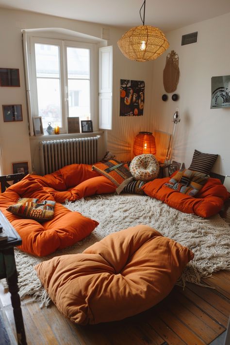 9  Brilliant Living Room Ideas Without a Sofa Living Room With Pillows On Floor, Boho Floor Pillows Living Room, Alternative Living Room, Living Room Without Sofa, Floor Sofa Living Room, Floor Pillows Living Room, Floor Cushions Living Room, Functional Living Room, Bean Bag Living Room