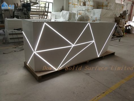 Mirror Reception Desk, Modern Salon Reception Desk, Pink Reception Desk, Led Reception Desk, Reception Desk Salon, Modern Office Reception Desk, Desk Salon, Modern Reception Desk Design, Futuristic Color