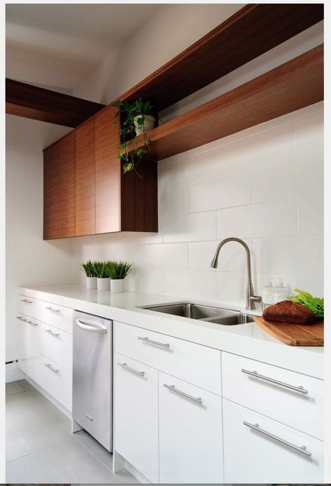 tile Flat Panel Kitchen Cabinets, Kitchen Splashback Tiles, Contemporary Kitchen Cabinets, Outdoor Kitchen Countertops, Kitchen Cabinets Decor, Kitchen Cabinet Styles, Large Tile, Modern Kitchen Cabinets, White Modern Kitchen