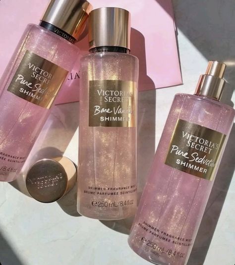 Victoria Secret Perfume Body Spray, Profumo Victoria Secret, Perfume Victoria Secret, Victoria Secret Body Spray, Parfum Victoria's Secret, Victoria's Secret Perfume, Alat Makeup, Beauty Rituals, Perfume Body Spray