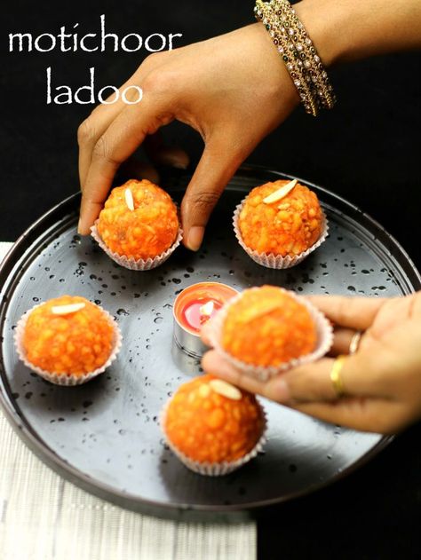 motichoor ladoo Motichoor Ladoo Recipe, Motichur Laddu, Motichoor Ladoo, Diwali Sweets Recipe, Laddu Recipe, Ladoo Recipe, Spicy Snacks Recipes, Sweet Dishes Recipes, Sweet Meat