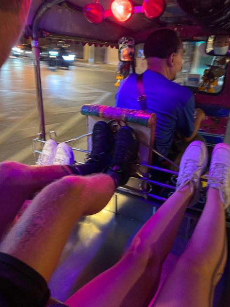 evening tuktuk ride in bangkok, thailand Thailand Nightlife, Thailand Activities, Thailand Pictures, Bangkok Nightlife, Thailand Fashion, Thailand Vacation, Friend Vacation, Thailand Photos, Vacation Aesthetic