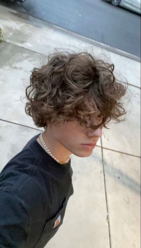 Perm Guys Curly Hair, Highlights Brown Hair Short Curly, Wavy Perm Guys, Surfer Curtains Hair Men Wavy, Guy Short Curly Hair, Teen Guy Hair, Light Brown Curly Hair Men, Perm On Guys, Dillon Latham Perm