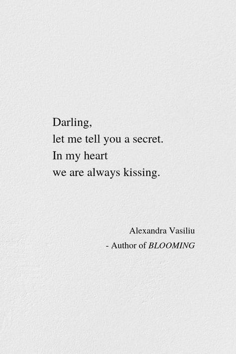 30 Romantic and Sweet Love Quotes to Melt Your Heart  #Quotes Love Quotes For Him Boyfriend, Deep Relationship Quotes, Happy Love Quotes, Short Sentences, Frases Instagram, Leader In Me, Motivation Positive, Deep Quotes About Love, Post Quotes