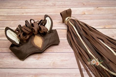 Diy Horse Tail Costume, Diy Horse Costume For Kids, Horse Costume For Kids, Horse Costume Diy, Diy Horse Costume, Kids Horse Costume, Theatre Diy, Play Horse, Horse Costume