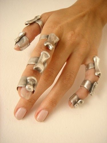 Bone Ring, Unusual Rings, Bone Jewelry, Skeletal, Selling Jewelry, Metal Rings, Etsy Finds, Jewelry Art, Jewelry Inspiration