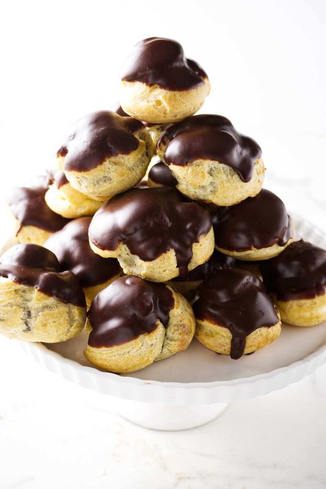 Learn how to make foolproof choux pastry, a versatile French pastry that is the base for cream puffs, profiteroles, and eclairs! Mini Cream Puffs, Choux Pastry Recipe, Mini Cream Puff, Homemade Cream Puffs, How To Make Pastry, Pastry Dough Recipe, Choux Cream, Vanilla Pastry Cream, Choux Buns