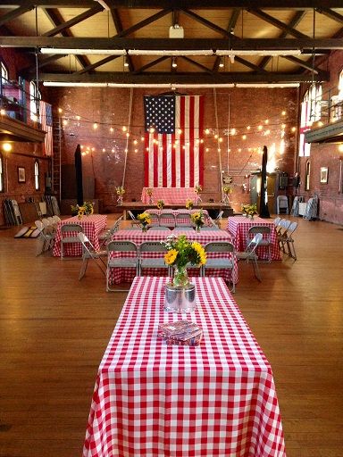 Hoe-Down Sweet 16 Party designed and coordinated by The Savory Affair. Country Sweet 16, Hoedown Party, Country Western Parties, Cowboy Theme Party, Western Birthday Party, Wild West Party, Country Party, Cowboy Birthday Party, Sweet 16 Party