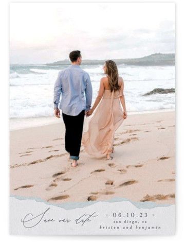 Purple Save The Dates, Couple Photography Winter, Engagement Pictures Beach, Save The Date Pictures, Couples Beach Photography, Beach Engagement Photoshoot, Anniversary Pictures, Engagement Pictures Poses, Engagement Picture