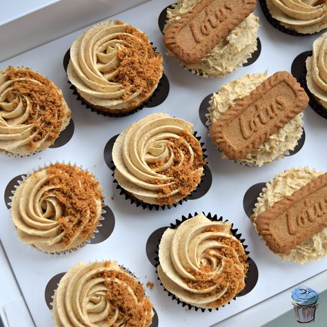 Cookie Butter Cupcakes with Biscoff Biscuits by Kathryn's Cupcakes Biscoff Cupcakes Recipe, Cupcake Buisness Ideas, Work Cupcakes, Cookie Butter Cupcakes, Baking Room, Biscoff Cupcakes, Cupcake Business, Homemade Bakery, Specialty Cupcakes