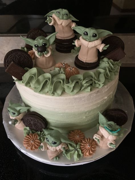 Grogu Birthday Cake, Grogu Cake, Star Wars Baby Shower Cake, Baby Yoda Cake, Yoda Party, Yoda Cake, Star Wars Birthday Cake, Yoda Images, Star Wars Baby Shower