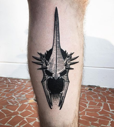 Witch King Of Angmar Drawing, The Witch King Of Angmar Tattoo, Witch King Of Angmar Art, Witch King Of Angmar Tattoo, Witch King Tattoo, Nazgul Tattoo, Helm Tattoo, Hobbit Tattoo, Witch King Of Angmar