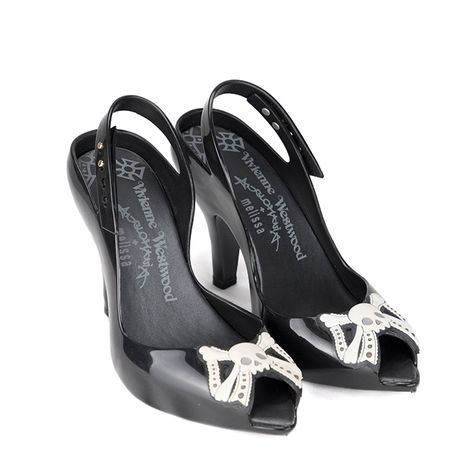 Vivienne Westwood Anglomania Melissa Lady Skull Shoes. In Good Condition, Never Worn. Vivian Westwood Aesthetic, Vivienne Westwood Heels, Vivienne Westwood Shop, Vivienne Westwood Fashion, Vivienne Westwood Shoes, Skull Shoes, Cute Shoes Heels, Heart Shoes, Vivienne Westwood Anglomania