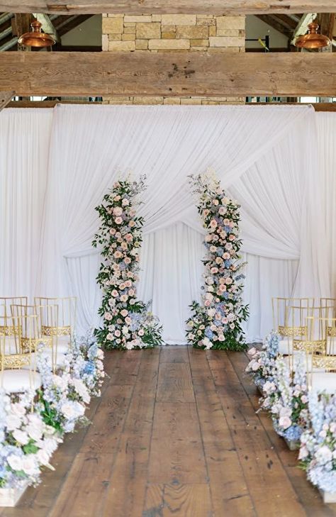 We're swooning over the latest real wedding on our blog! 😍 The color palette of pale pink, purple, and blue combined with gorgeous florals by Remi + Gold, creates a truly mesmerizing atmosphere. And let's not forget the amazing dried flower wax seals by Keth Studio that have been used in every aspect of the design. 🌸💌 . . #weddingday #weddingplanning #weddingtips #pastelwedding Flower Wax Seal, Pale Pink Weddings, Photography Studio Decor, Fairytale Bridal, Vintage Bouquet Wedding, Wedding Carriage, Quinceanera Planning, Rustic Wedding Bouquet, Private Home