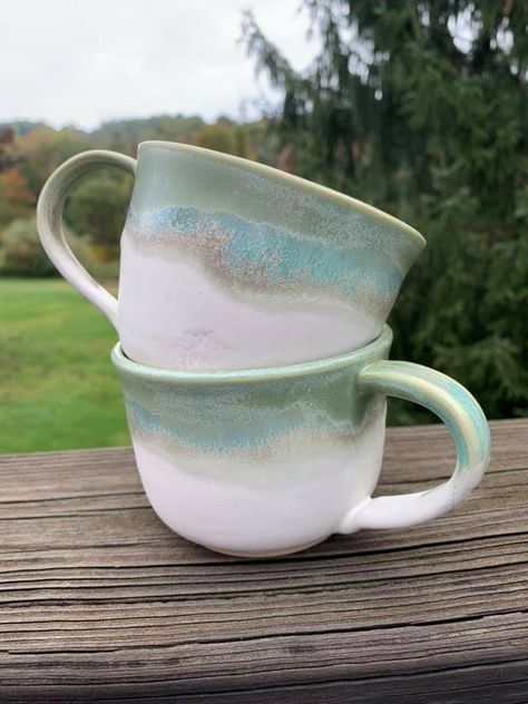 Glaze Combinations, Amaco Glazes, Ceramic Glaze Recipes, Organic Ceramics, Clay Mugs, Glaze Ceramics, Pottery Techniques, Pottery Glazes, Pottery Crafts