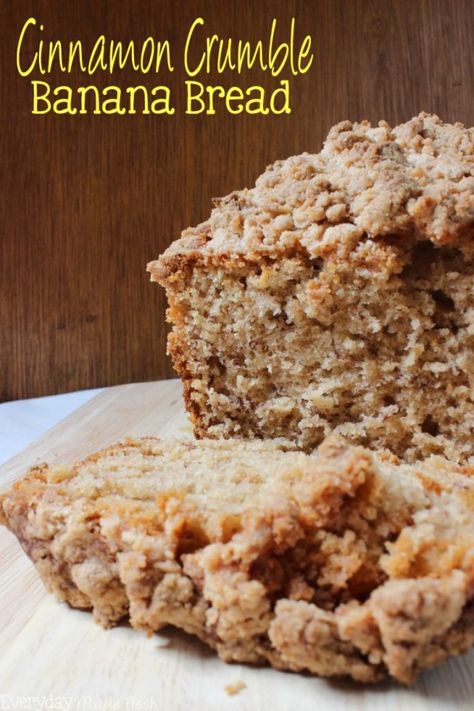 Crumble Banana Bread, Roti Pisang, Crumb Coffee Cakes, Cinnamon Crumble, Cinnamon Crunch, Pane Dolce, Moist Banana Bread, Oreo Dessert, Coffee Cake Recipes