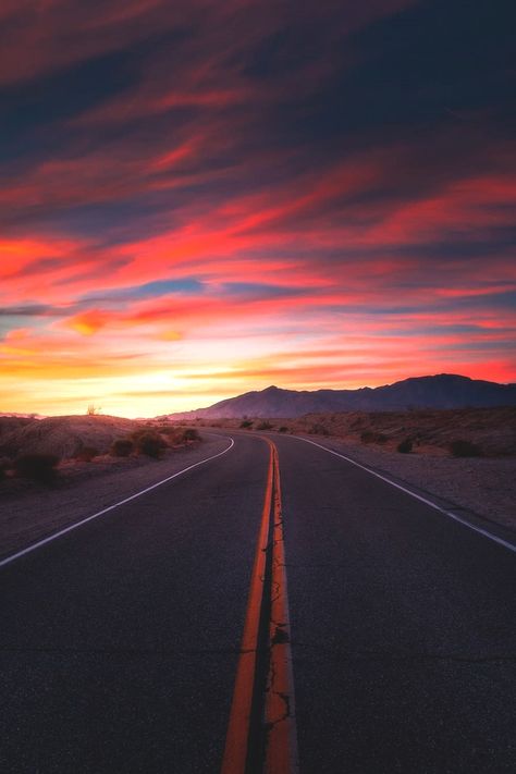 "The Highway of Colours" 🎨 | calibreus Location: Anza Borrego Desert State Park, Colorado Desert, Southern California, United States Colorado Desert, Anza Borrego, Sunset Road, Beautiful Roads, Photo Background Images, Backgrounds Phone Wallpapers, Sunset Pictures, Alam Yang Indah, Sky Aesthetic