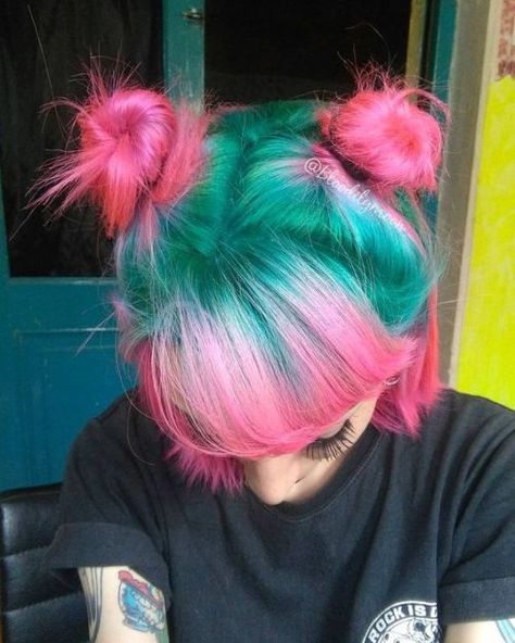 Pretty Hair Color, Bright Hair, Short Hair Color, Scene Hair, Hair Dye Colors, Dye My Hair, Hair Inspiration Color, Hair Inspo Color, Rainbow Hair