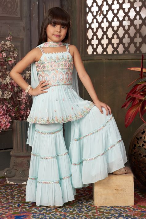 Kids Wedding Outfits Girl Pakistani, Sarara Dress For Kids, Kids Sharara Dress, Kids Garara Design, Party Wear Girls Dresses, Kids Plazo Dress, Sharara For Kids, Kids Sharara Designs, Girls Clothes Design