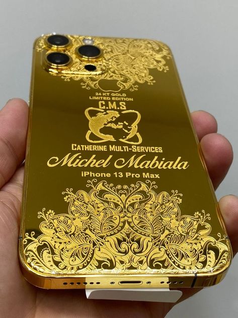 24KT GOLD PLATED DESIGNS IPHONES 13 PROMAX 00971527859740 Golden Iphone, Phone Lover, Montblanc Pen, Luxury Iphone Cases, Romantic Couple Kissing, Apple Logo Wallpaper Iphone, Produk Apple, Fast Sports Cars, Apple Logo Wallpaper