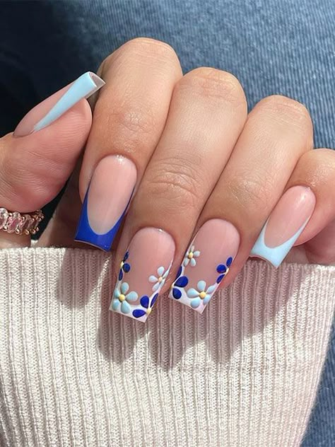 Fun Blue French Tip Nails, Cute Dark Blue Nail Ideas, Dark Blue To Light Blue Nails, Dark Blue Nails Summer, Blue Nails With White French Tip, Blue French With Flowers, Pink And Dark Blue Nails, Nails Blue And White French, Blue French Nails Tips