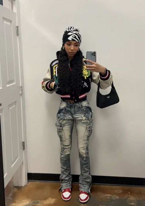 Tomboy Birthday Outfits Winter, Basketball Game Outfit Women Black, Black Women Tomboy Outfits, Fly Shi Only Outfits Winter, Outfits To Wear To A Basketball Game, Camo Skirt Outfit Black Women, Stacked Jeans Outfit Black Women, Basketball Game Outfit Ideas, Fly Shi Only Outfits