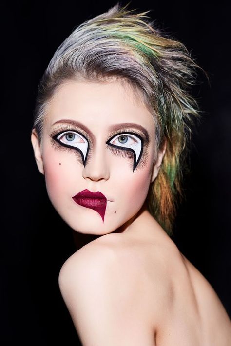 Editorial Make-up, Futuristic Makeup, Fantasy Make-up, Make Up Designs, Drag Make-up, Creepy Halloween Makeup, Avant Garde Makeup, Face Art Makeup, Halloween Makeup Inspiration