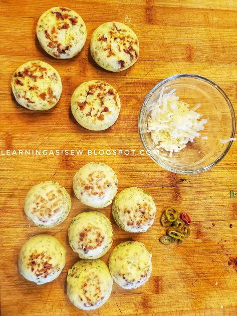 Ham And Gruyere Egg Bites, Starbucks Copycat Egg Bite Recipes, Starbucks Bacon Gruyere Egg Bites, Gruyere Egg Bites, Bacon Egg Bites, Egg Bites Starbucks, Copycat Starbucks Egg Bites, Starbucks Egg Bites Recipe, Starbucks Protein