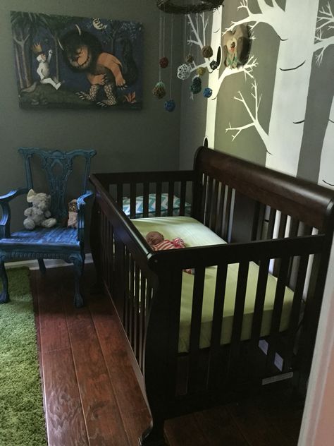 Nature/ Where the wild things are, themed nursery. Where The Wild Things Are Nursery Theme, Alternative Nursery Ideas, Spooky Nursery Ideas, Grunge Nursery, Cryptid Nursery, Where The Wild Things Are Nursery, Witchy Nursery, Alternative Nursery, Wild Things Nursery