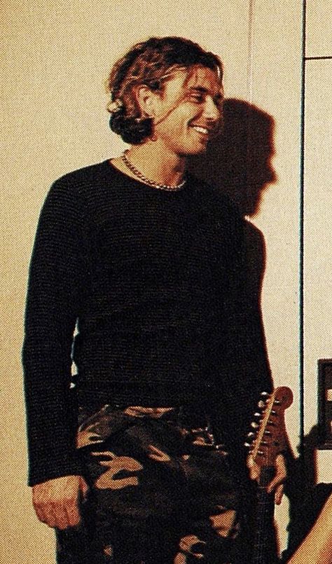 Gavin Rossdale 90s, Rockstar's Girlfriend, 70s Photoshoot, Woodstock '99, Kenney Chesney, Gavin Rossdale, Party Like Its 1999, 90s Rock, Handsome Celebrities