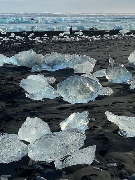 Diamond Beach Iceland, Iceland Facts, Iceland Nature, Iceland Vacation, Iceland Travel Guide, Diamond Beach, Iceland Reykjavik, Unique Beach, Black Sand Beach