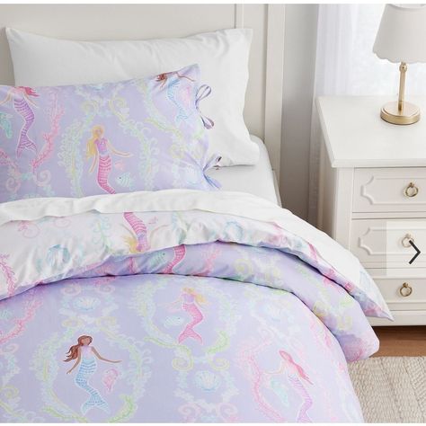 Nip Pottery Barn Kids Bailey Mermaid Organic Reversible Duvet Twin. Featuring Colorful Mermaids And Playful Aquatic Details. Reverses From Purple To White For Two Looks In One. Duvet Cover Is Made Of 100% Organic Cotton Percale. Beach Kids Room, Mermaid Girls Room, Pottery Barn Kids Bedding, Mermaid Bedding, Girls Duvet Covers, Kids Bed Linen, Mermaid Room, Baby Changing Tables, Nursery Chair