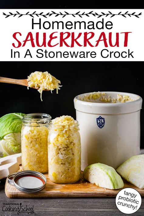 Making Sauerkraut In A Crock, Homemade Sourkraut, Canning Pickles Recipe, Fermenting Recipes, Fermenting Crock, Sausage Sauerkraut, Crock Meals, Making Sauerkraut, Sauerkraut Recipe