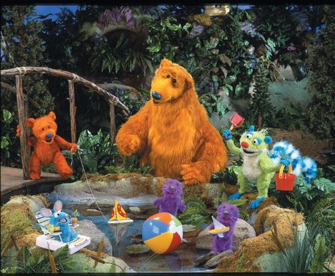 Bear in the Big Blue House Disney Au, Big Blue House, House Cartoon, The Big Blue, Fraggle Rock, Childhood Tv Shows, Kids Tv Shows, 2000s Nostalgia, Childhood Movies