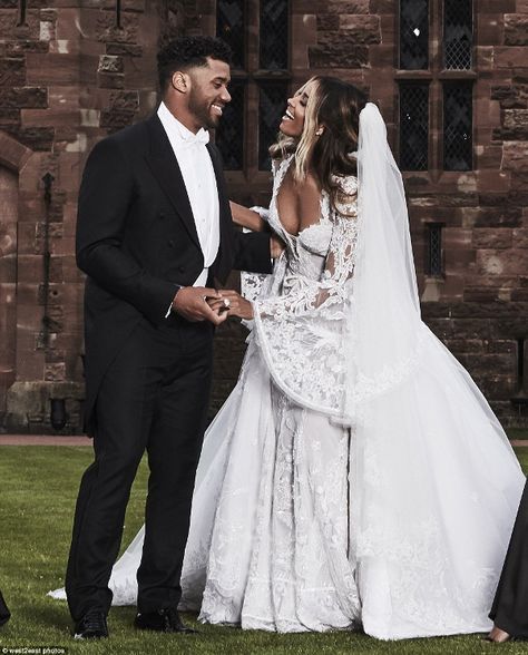 Ciara Russell Wilson Wedding Pictures LoveweddingsNG 5 Iconic Brides, Ciara Wedding, Brides Hairstyle, Russel Wilson, Ciara Wilson, Celebrity Wedding Photos, Ciara And Russell Wilson, Ciara And Russell, Russell Simmons