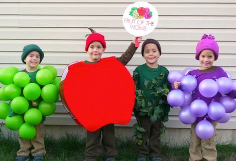 If there's ever a time to DIY, Halloween is it. Here are 19 inspiring costume ideas to get you started. Pustni Kostumi, Funny Group Halloween Costumes, Homemade Halloween Costumes For Kids, Annie Costume, Pirate Costume Diy, Apple Costume, Fruit Costumes, Costume Carnaval, Diy Costumes Kids