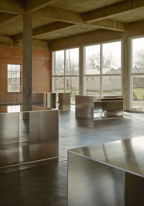 Donald Judd, Åke E:son Lindman · Chinati Foundation. photo essay by ÅKE E:SON LINDMAN · Divisare Donald Judd, 카페 인테리어 디자인, Architecture Magazines, Objet Design, Retail Interior, Traditional Architecture, Photo Essay, Residential Architecture, Modernism