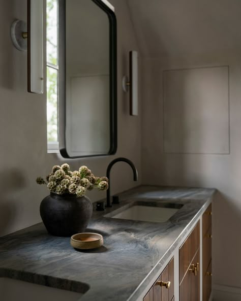 A little preview of the primary bath in our #yilakesidemodernist project. Take a good look at those plastered in walnut vanity doors 🥰 #yondinteriors #feelingofhome Design: @yondinteriors Architecture: @pka.arch Builder: @streeterhomes 📷: @taylorhallobrien Soapstone Vanity, Yond Interiors, Walnut Vanity, Primary Bath, Ski House, Bathroom Design Inspiration, Design Career, Sun Valley, Architect House