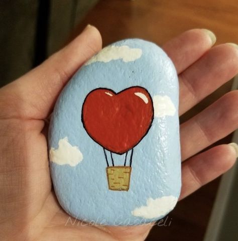 Painting Rocks With Friends Aesthetic, Rock Crafts Diy, Drawing Rocks, Arte Aesthetic, Diy Crafts Bookmarks, Diy Rock Art, Bff Drawings, Stone Art Painting, Seashell Painting