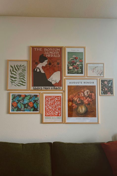 Gallery Wall With One Big Picture, Living Room Wall Art Collage, Gallery Wall Layout Behind Couch, Wall Collage For Living Room, Art Wall Behind Sofa, Art Collage Wall Living Room, Couch Against The Wall Living Rooms, Hanging Plant Gallery Wall, Gallery Wall Green Couch