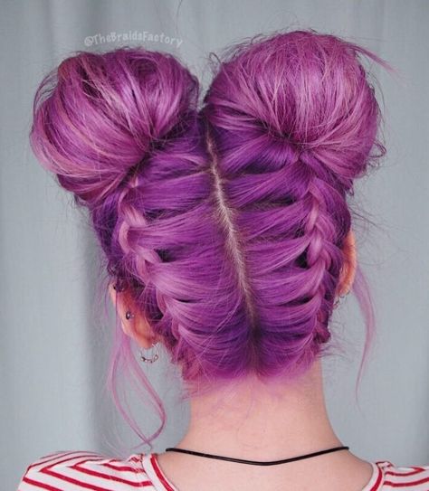 20 Cute Upside-Down French Braid Ideas Different Types Of Braids, Pigtail Buns, Upside Down French Braid, French Braid Styles, Upside Down Braid, Braids Tutorial, Braid Inspiration, Top Knot Hairstyles, French Braids