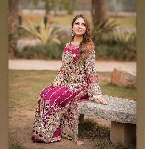 Pakistani Formal Dresses, Heavy Dresses, Pakistani Party Wear, Latest Bridal Dresses, Bridal Dresses Pakistan, Pakistani Dresses Casual, Pakistani Fashion Party Wear, Shocking Pink, Bridal Dress Fashion