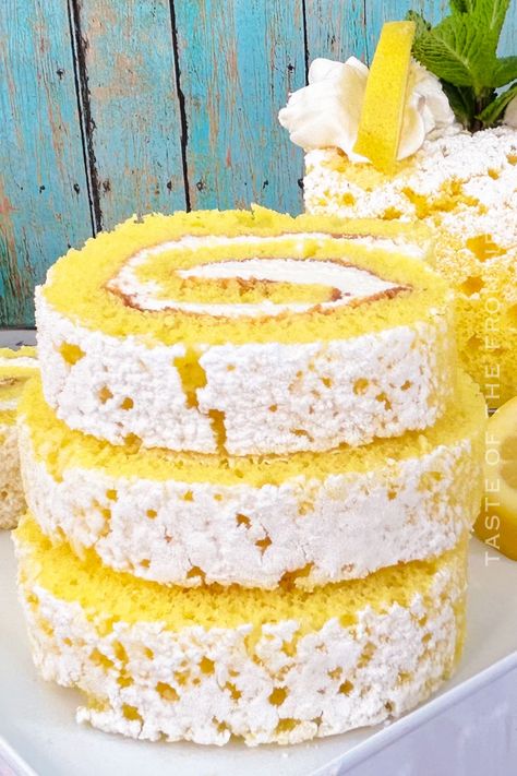 You'll love the tangy sweetness of Lemon Roll Cake! Soft, spongey cake rolled with cream cheese filling, creates the perfect spring treat. Vertical Cakes, Lemon Roll Cake, Lemon Roll, Lemon Lush Dessert, Citrus Party, Lemon Cake Mix Cookies, Cheese Roll, Cream Cheese Rolls, Cake Rolls