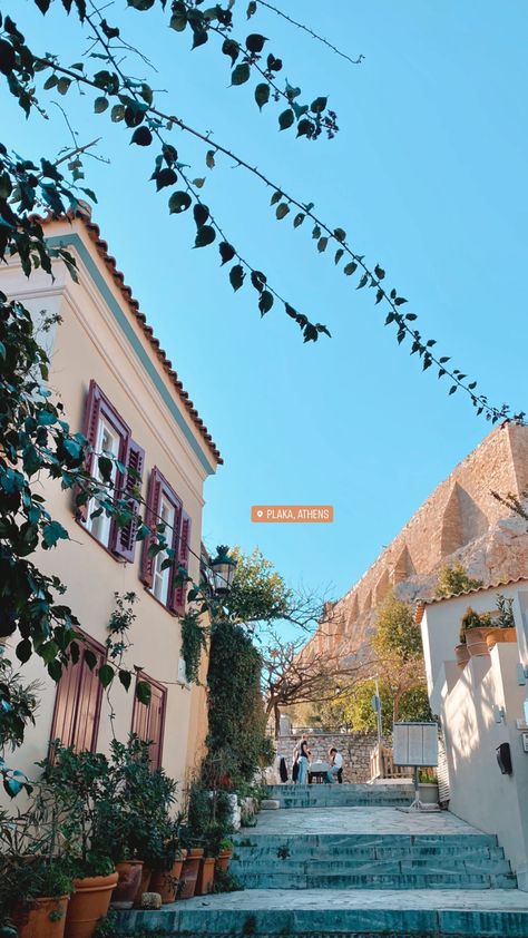 Plaka Greece Athens, Athens Pictures, Athens Cafe, Athens Greece Aesthetic, Plaka Greece, Athens Plaka, Plaka Athens Greece, Athens Summer, Athens Aesthetic