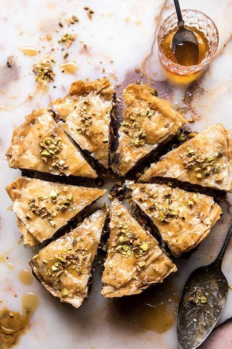 Easy Pistachio Chocolate Baklava | halfbakedharvest.com #greek #easydessert #chocolate Chocolate Baklava Recipe, Chocolate Baklava, Phyllo Dough Recipes, Pistachio Chocolate, Half Baked Harvest Recipes, حلويات عربية, Baklava Recipe, Pane Dolce, Dough Recipes