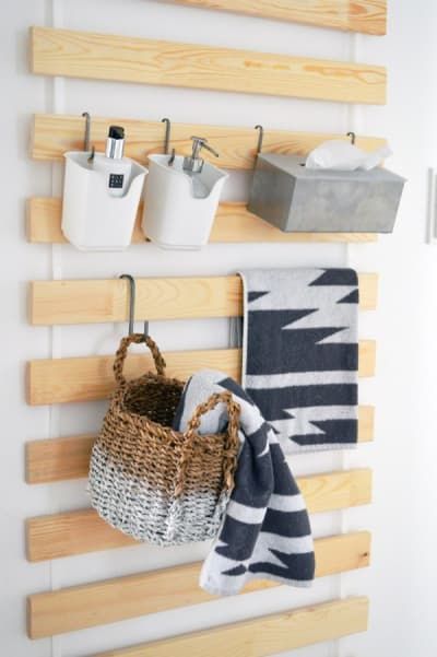 Your Biggest Bathroom Storage Dilemmas, Solved – domino Bad Diy, Diy Bathroom Storage Ideas, Bathroom Wall Storage, Small Bathroom Diy, Diy Rangement, Bathroom Hacks, Diy Bathroom Storage, Craft Wall, Diy Wand