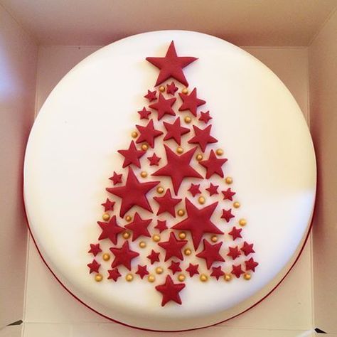 Simple Christmas Cake, Jul Kaka, Christmas Cake Decoration, Xmas Cakes, Christmas Cakes Easy, Christmas Cake Designs, Torte Cupcake, Christmas Cake Decorations, Xmas Cake